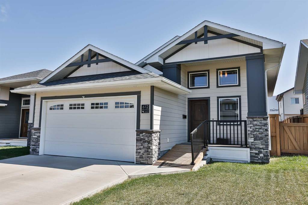 612 Aquitania Boulevard W, A2252096, Alberta,