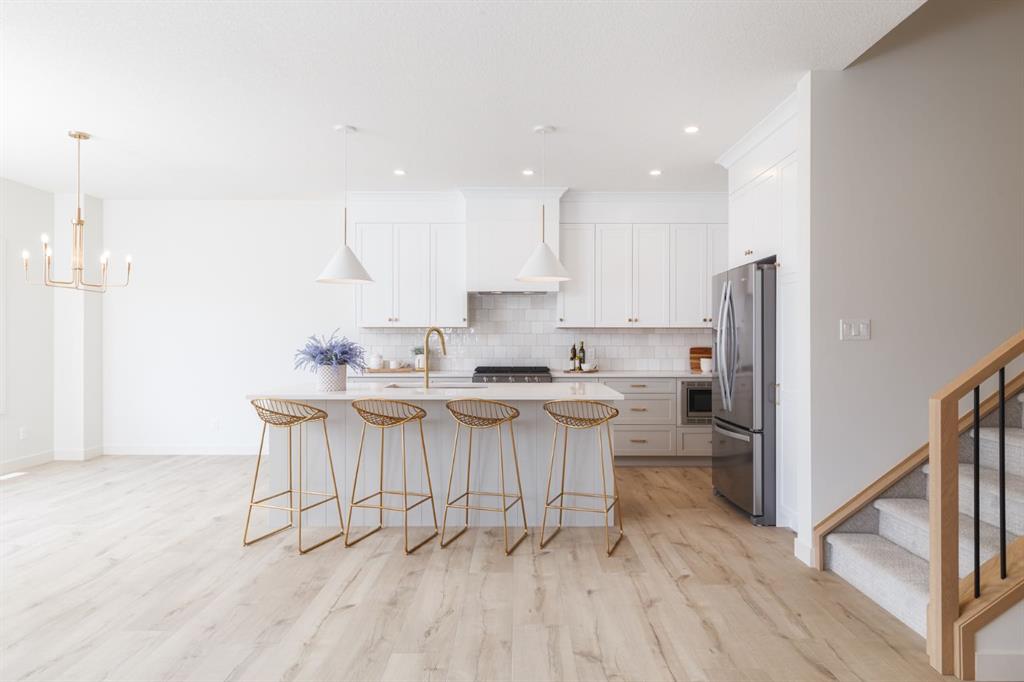 116 Sunrise Heath , A2252112, Alberta,