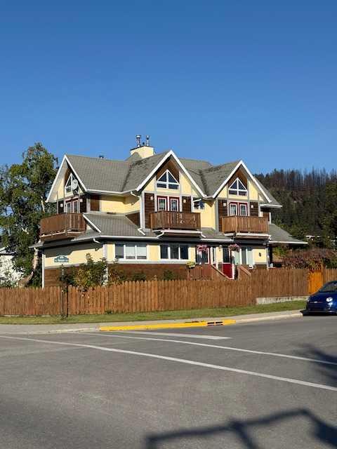 800 Connaught Drive , A2252150, Alberta,