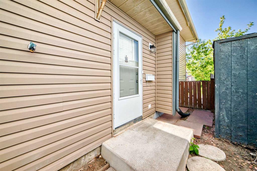 Fourth View of 269 Edgepark Boulevard NW, Edgemont, Calgary, Alberta, T3A 4J1