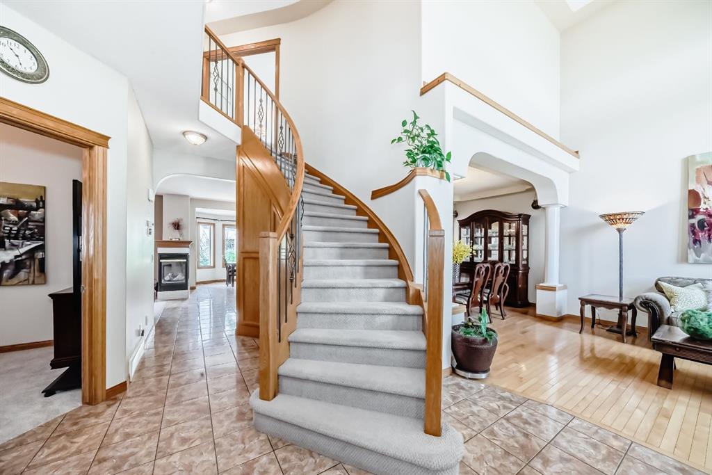 Fourth View of 42 West Cedar Point SW, West Springs, Calgary, Alberta, T3H 5E3