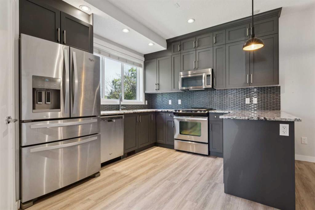 Fifth View of 1, 4513 Bowness Road NW, Montgomery, Calgary, Alberta, T3B 0A9
