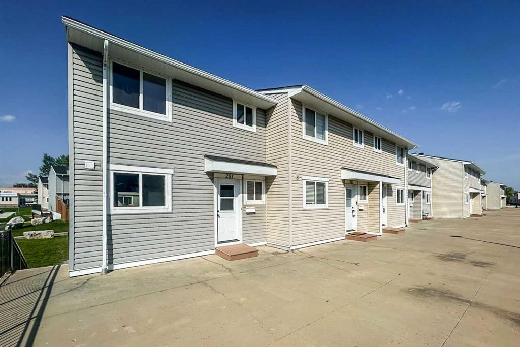 201, 600 Signal Road , A2252194, Alberta,