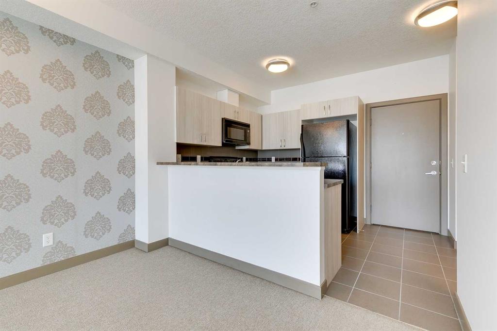 Fifth View of 210, 2420 34 Avenue SW, South Calgary, Calgary, Alberta, T2T 2C8