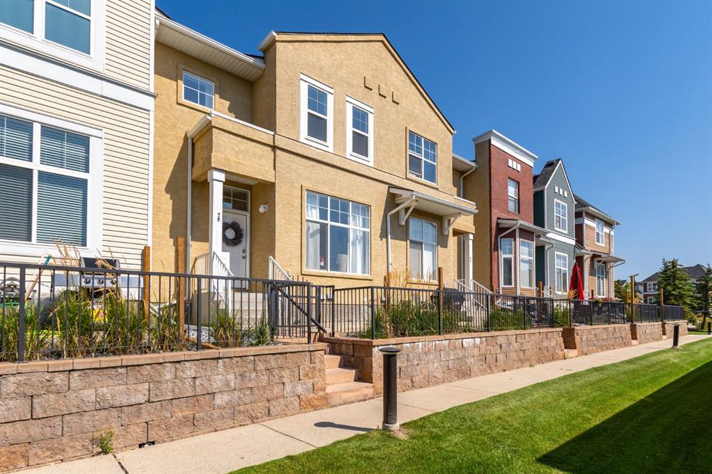 MLS® listing #105055367 for sale located at 75 Mckenzie Towne Gate SE