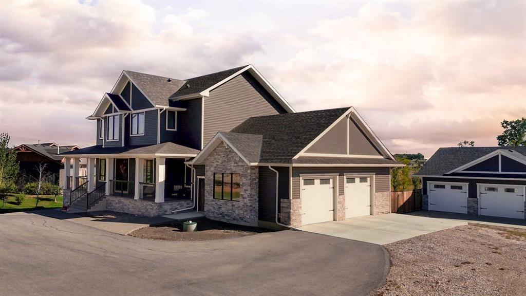 105 Whitetail Place W, A2252301, Alberta,