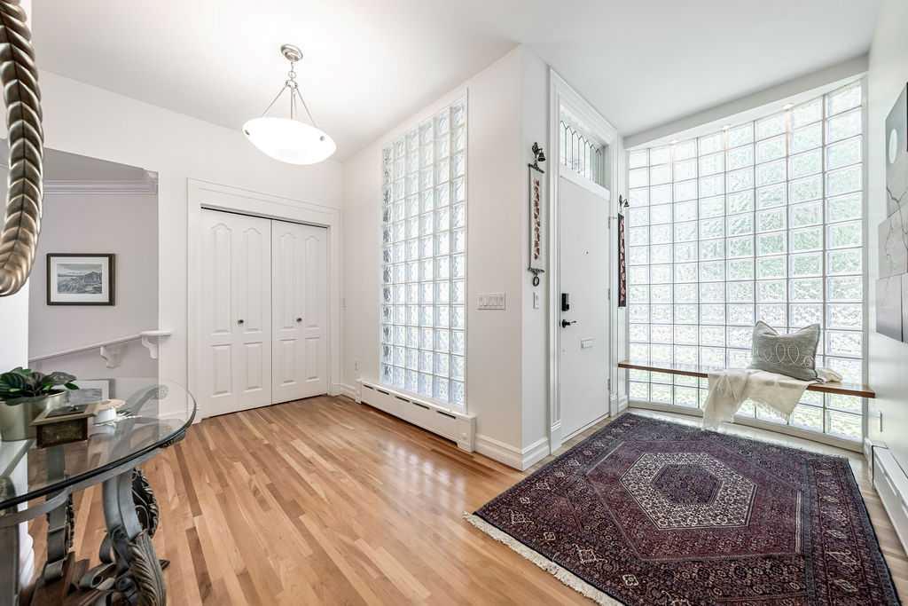 Fourth View of 509 15 Avenue NE, Renfrew, Calgary, Alberta, T2E 1H7