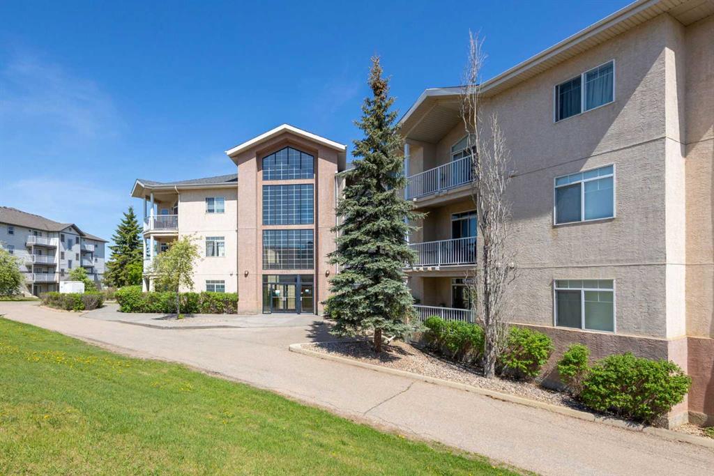 MLS® listing #105064135 for sale located at 101, 1095 Timberline Drive 