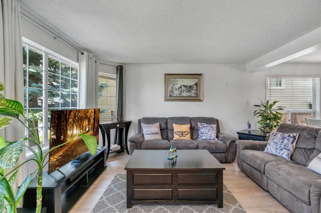 Third View of 71 Rivercrest Circle SE, Riverbend, Calgary, Alberta, T2C 4G4