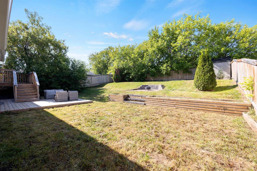 Fifth View of 525 Beacon Hill Drive , Beacon Hill, Fort McMurray, Alberta, T9H 2R4