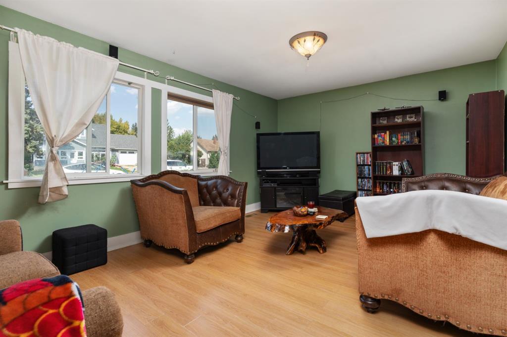 Fourth View of 225 Dominion Street , New Norway, New Norway, Alberta, T0B3L0