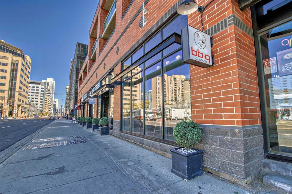 Fourth View of 2205, 836 15 Avenue SW, Beltline, Calgary, Alberta, T2R1S2