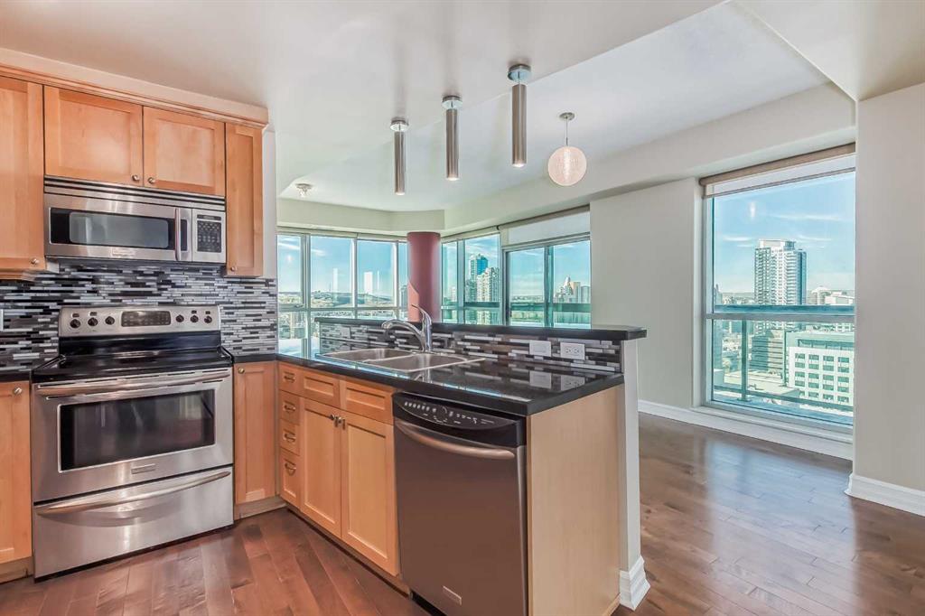 Fifth View of 2205, 836 15 Avenue SW, Beltline, Calgary, Alberta, T2R1S2