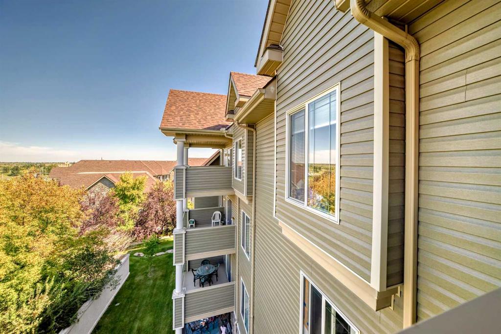 Fifth View of 1412, 1412 Millrise Point SW, Millrise, Calgary, Alberta, T2Y3W4