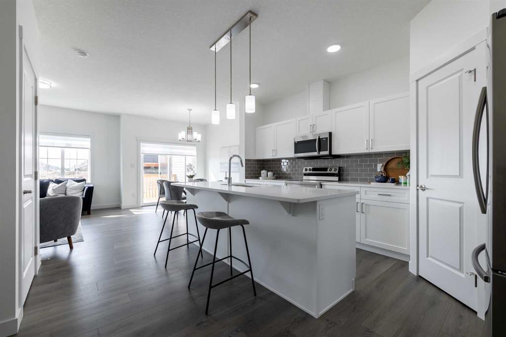 Third View of 25 Heritage Manor , Heritage Hills, Cochrane, Alberta, T4C 0L3