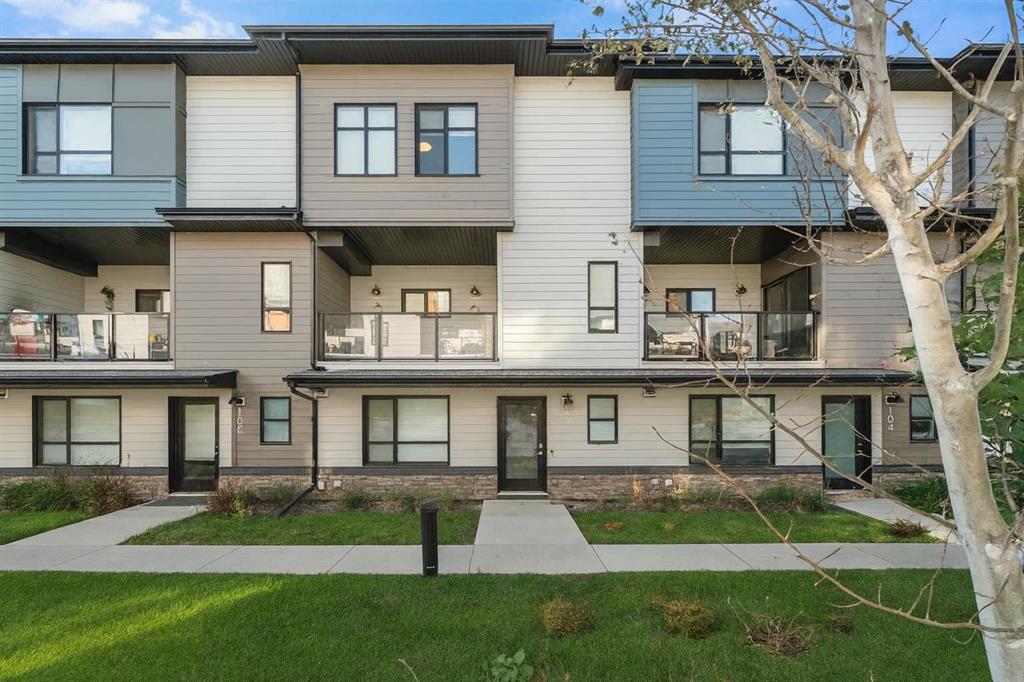 106, 42 Cranbrook Gardens SE, A2252585, Alberta,