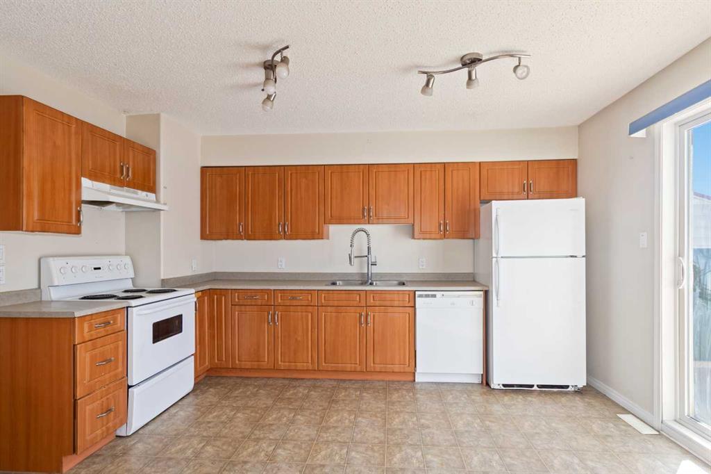 Fifth View of 606, 201 Arabian Drive , Prairie Creek, Fort McMurray, Alberta, T9H 5R5