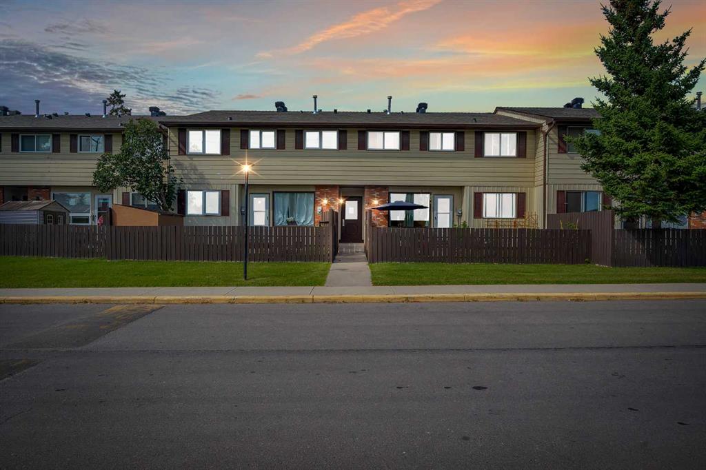 61, 175 Manora Place NE, A2252689, Alberta,