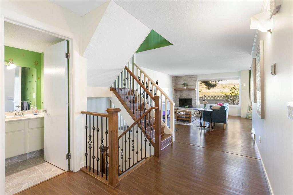 Third View of 43, 228 Theodore Place NW, Thorncliffe, Calgary, Alberta, T2K 5S1