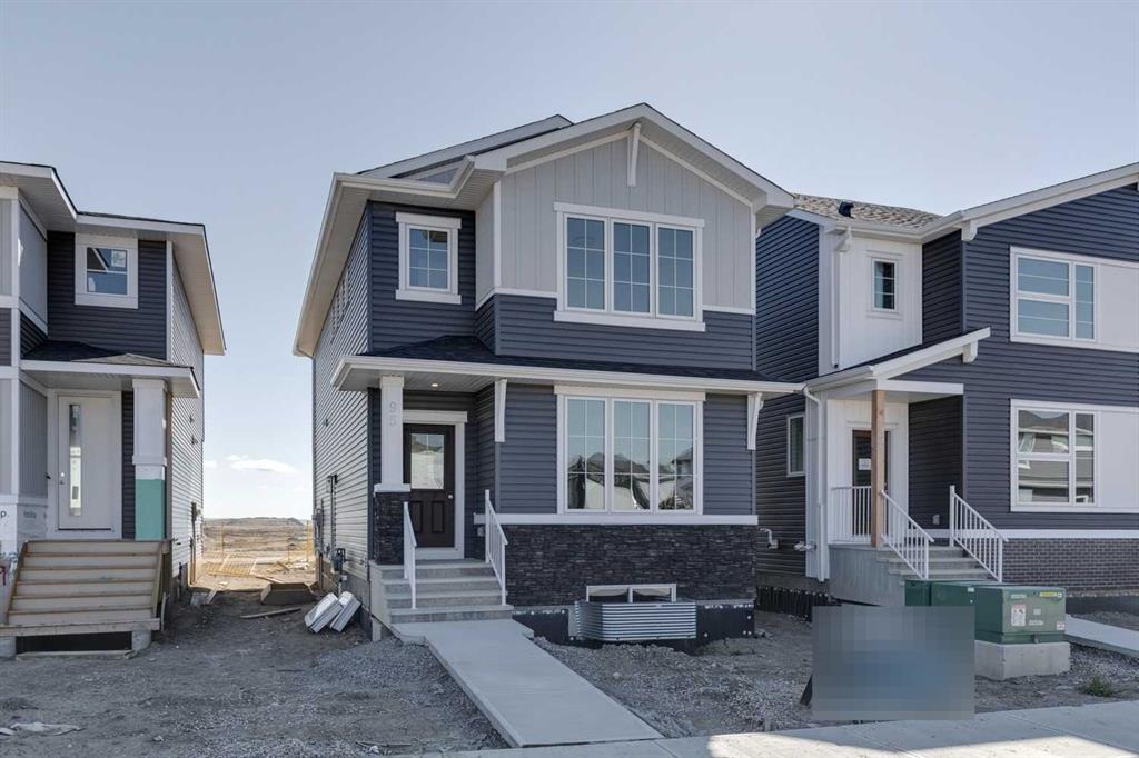 95 Southborough Crescent , A2252729, Alberta,