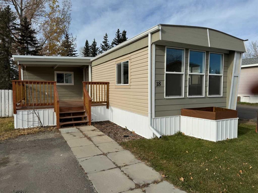 18, 5800 46 Street , A2252771, Alberta,