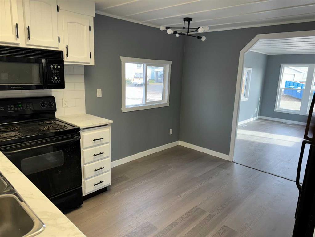 Fifth View of 18, 5800 46 Street , NONE, Olds, Alberta, T4H 1G7