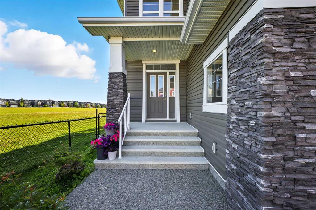 Fifth View of 243 Evansfield Way NW, Evanston, Calgary, Alberta, T3P 0B1