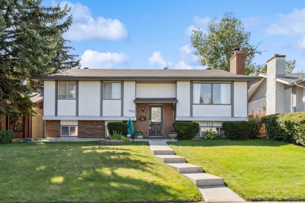 Second View of 483 Cedarpark Drive SW, Cedarbrae, Calgary, Alberta, T2W 2J8