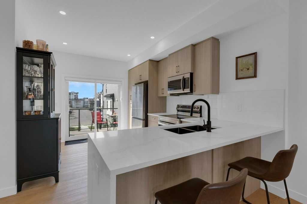 Third View of 24, 903 Mahogany Boulevard SE, Mahogany, Calgary, Alberta, T3M 3W9
