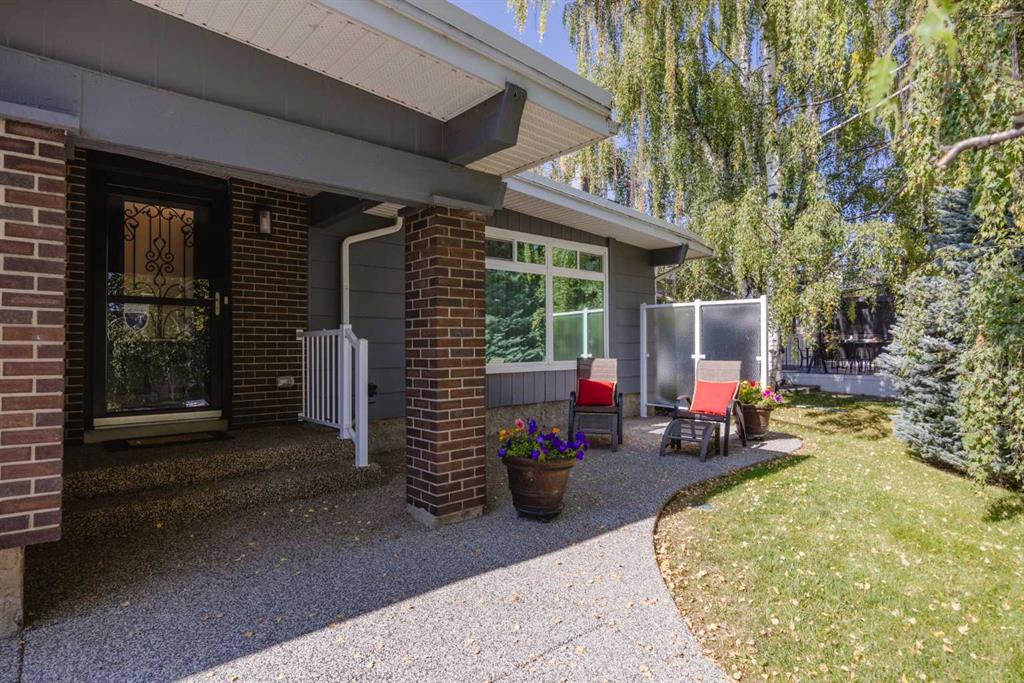 Fourth View of 840 Cannell Road SW, Canyon Meadows, Calgary, Alberta, T2W 1T4