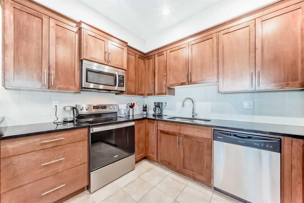 Fifth View of 115, 1005A Westmount Drive , Strathmore Lakes Estates, Strathmore, Alberta, T1P 0C3