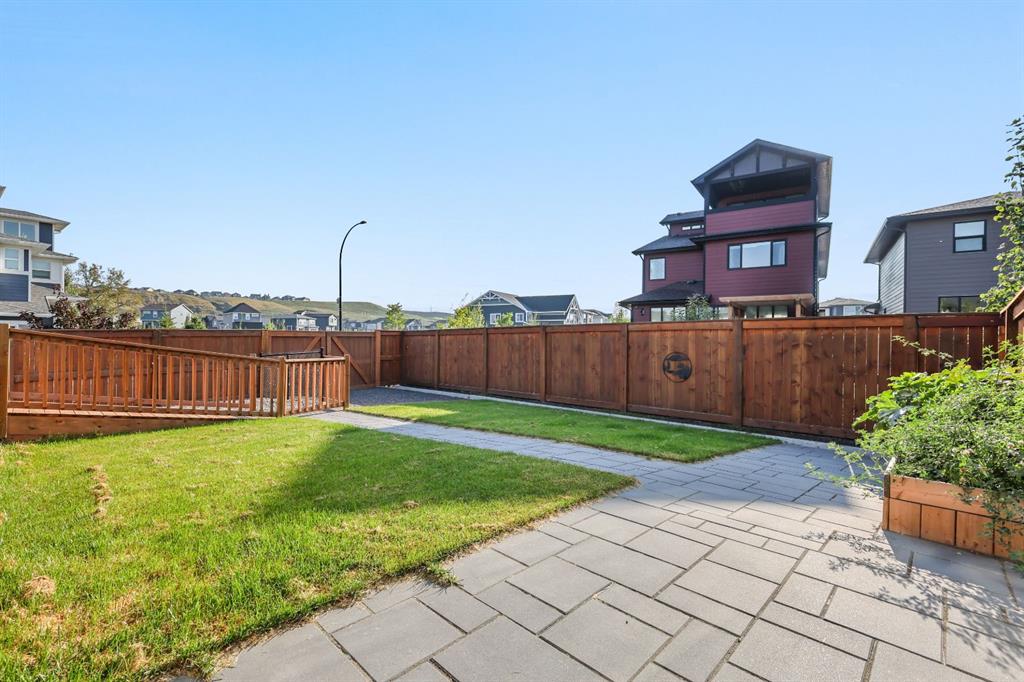 Fifth View of 10 Cranbrook Common SE, Cranston, Calgary, Alberta, T3M 3C2