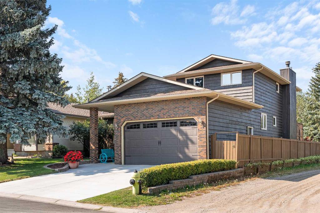 Third View of 7 Bernard Place NW, Beddington Heights, Calgary, Alberta, T3K2B8