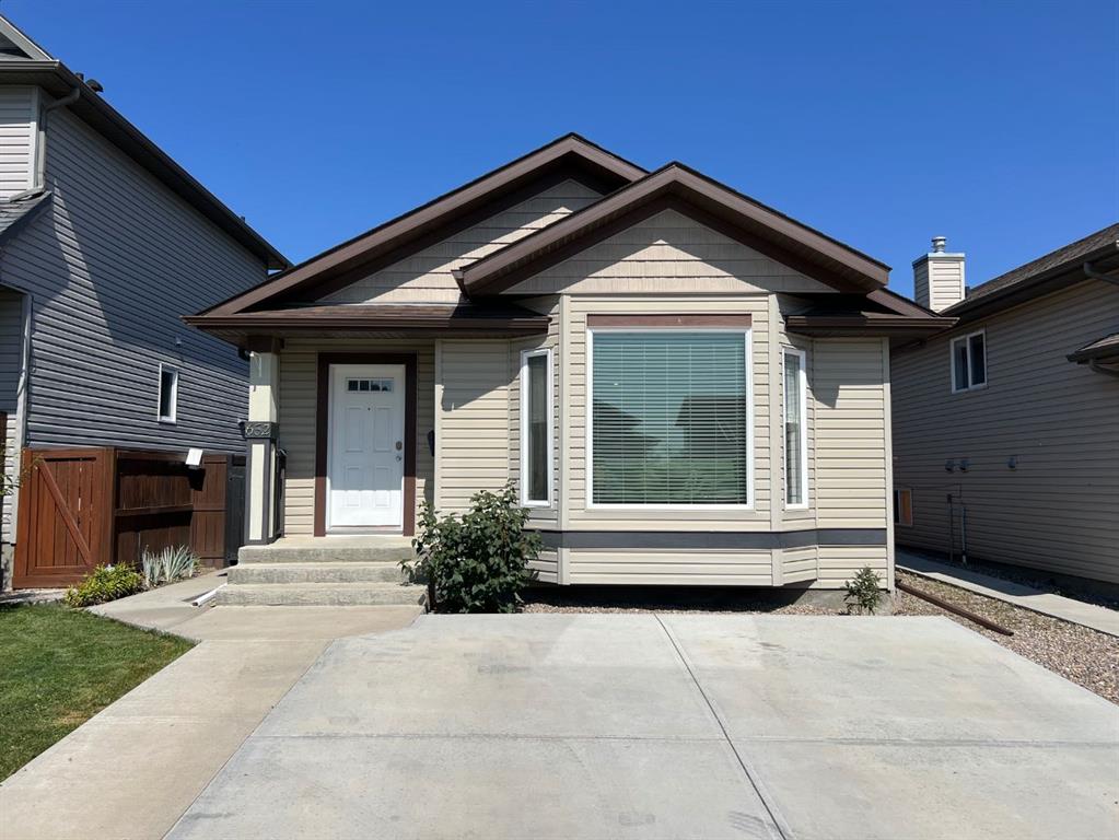 652 Parkside Drive , A2252868, Alberta,