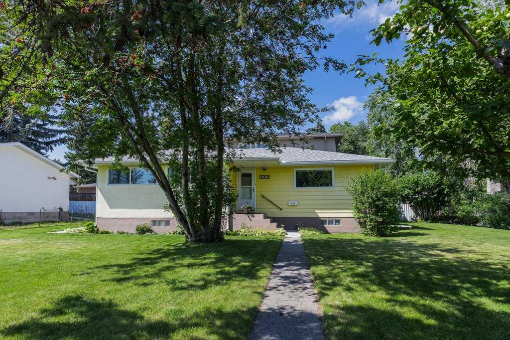 2602 13 Avenue NW, A2252870, Alberta,