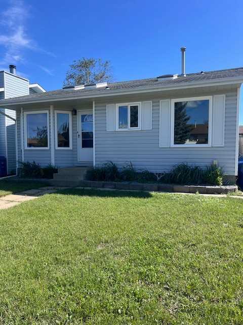 98 Westview Crescent , A2252879, Alberta,