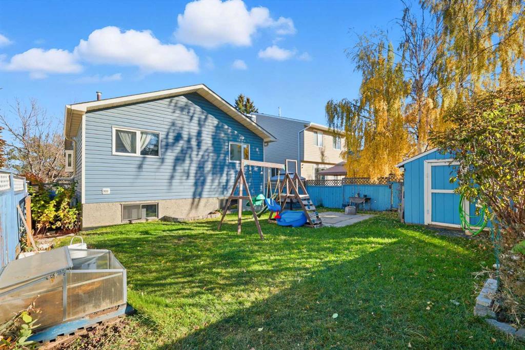 Fourth View of 43 Macewan Glen Road NW, MacEwan Glen, Calgary, Alberta, T3K 2J3