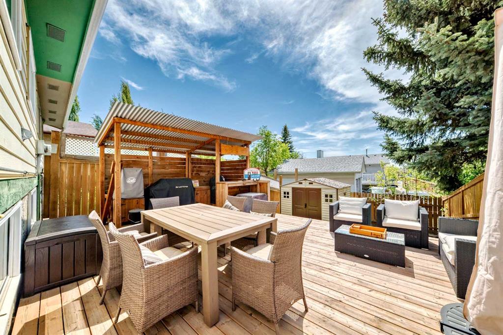21 Falchurch Road NE, A2253216, Alberta,