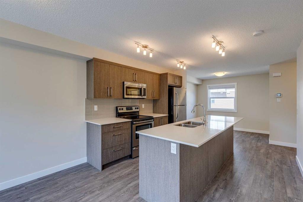 Third View of 605, 1225 Kings Heights Way SE, Kings Heights, Airdrie, Alberta, T4A 0T7