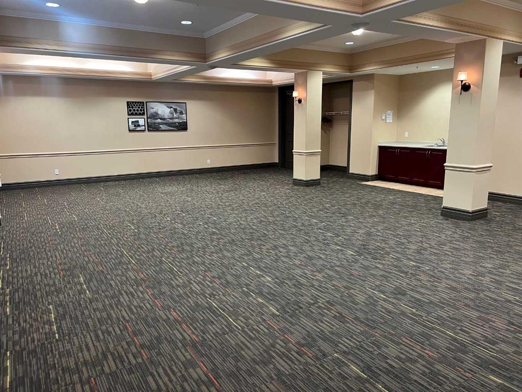 Fifth View of 1, 435 Gregoire Drive , Gregoire Commercial Park, Fort McMurray, Alberta, T9H 4K7