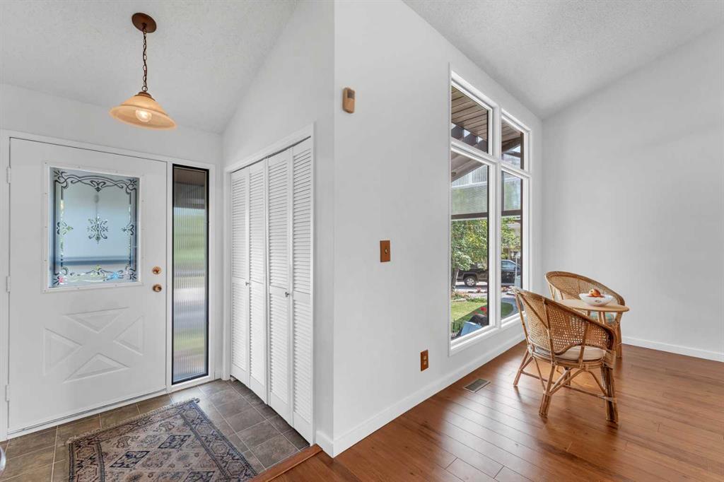 Fifth View of 31 Scenic Green NW, Scenic Acres, Calgary, Alberta, T3L 1A1