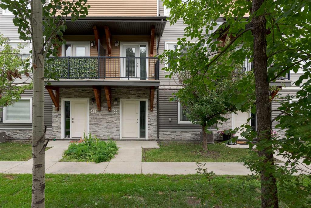 44, 141 Fontaine Crescent , A2253261, Alberta,