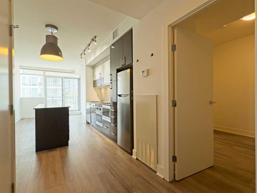 Fifth View of 406, 550 Riverfront Avenue SE, Downtown East Village, Calgary, Alberta, T2G 1E5