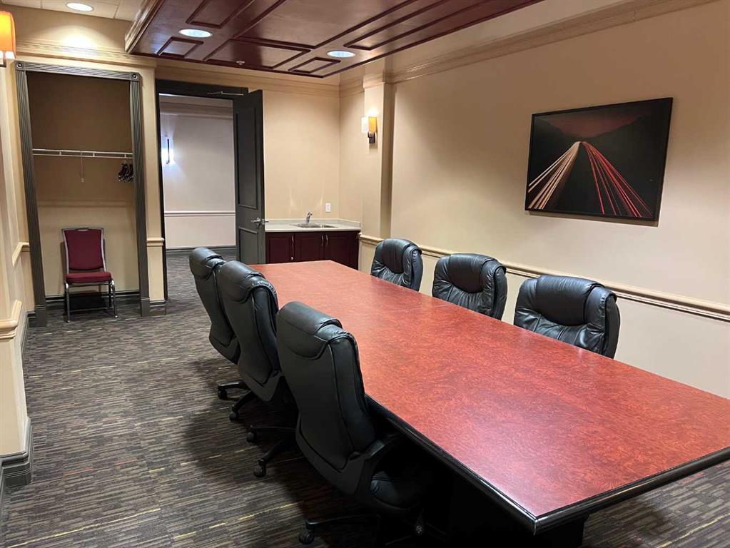 Fifth View of 2, 435 Gregoire Drive , Gregoire Commercial Park, Fort McMurray, Alberta, T9H 4K7