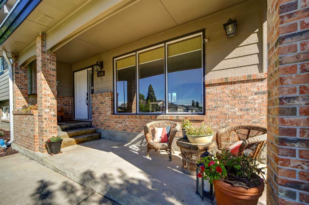 Fourth View of 1059 Lakemount Boulevard S, Lakeview, Lethbridge, Alberta, T1K 3S6