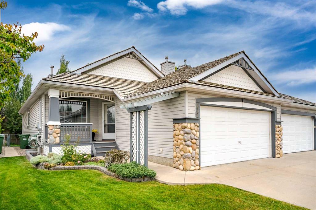 Second View of 132 Chaparral Villas SE, Chaparral, Calgary, Alberta, T2X 3M8