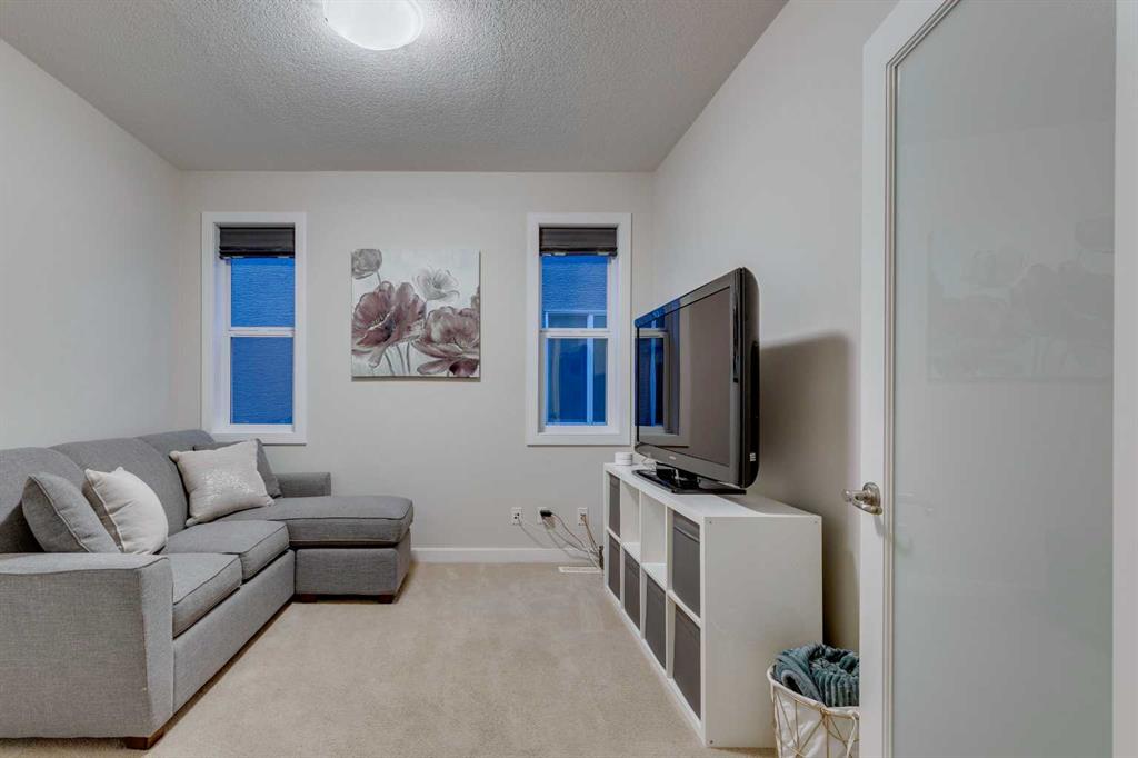 Fourth View of 522 Mahogany Manor SE, Mahogany, Calgary, Alberta, T3M 0Y3