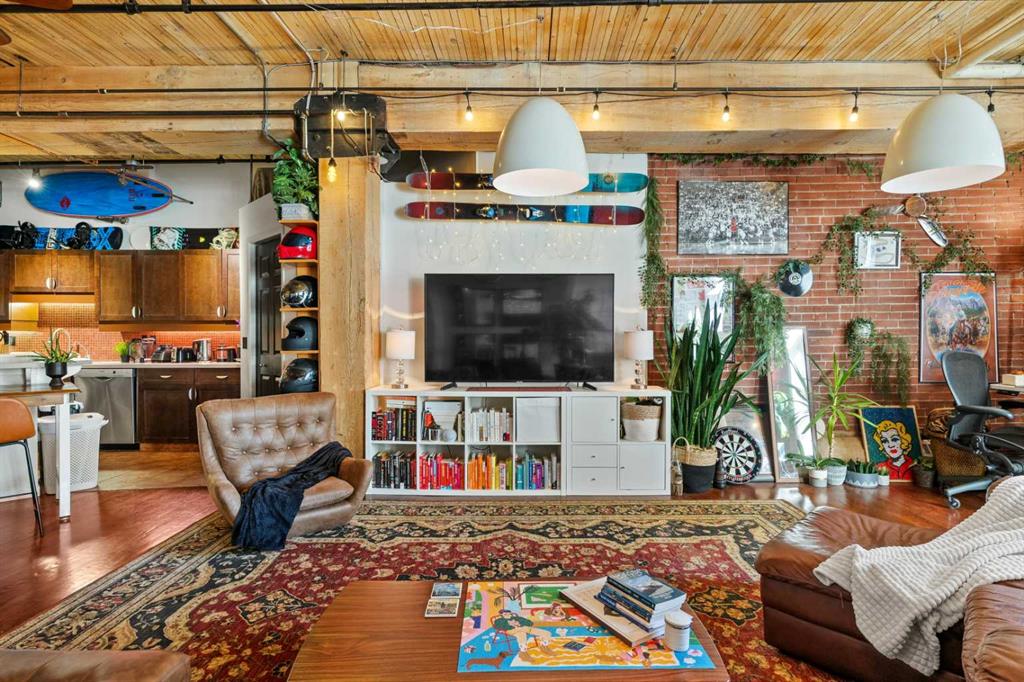 Fifth View of 303, 535 10 Avenue SW, Beltline, Calgary, Alberta, T2R 0A8