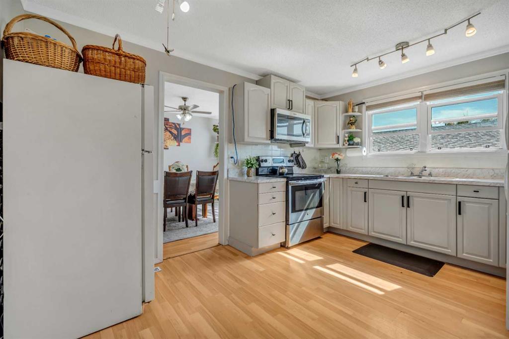 Fourth View of 4771 Rundlehorn Drive NE, Rundle, Calgary, Alberta, T1Y 2V6