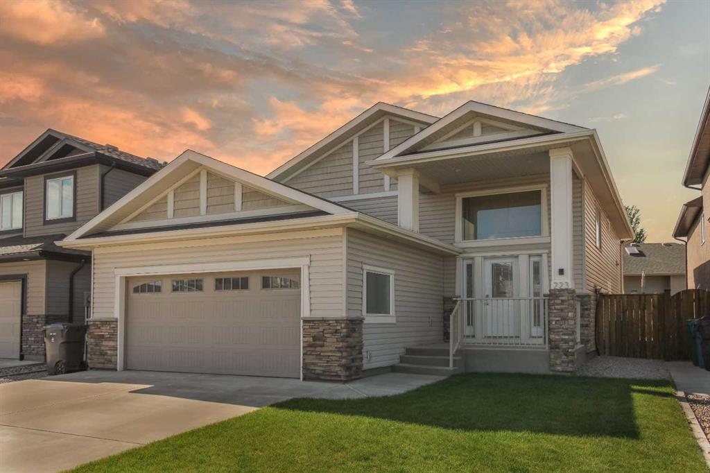 223 Gateway Manor S, A2253408, Alberta,